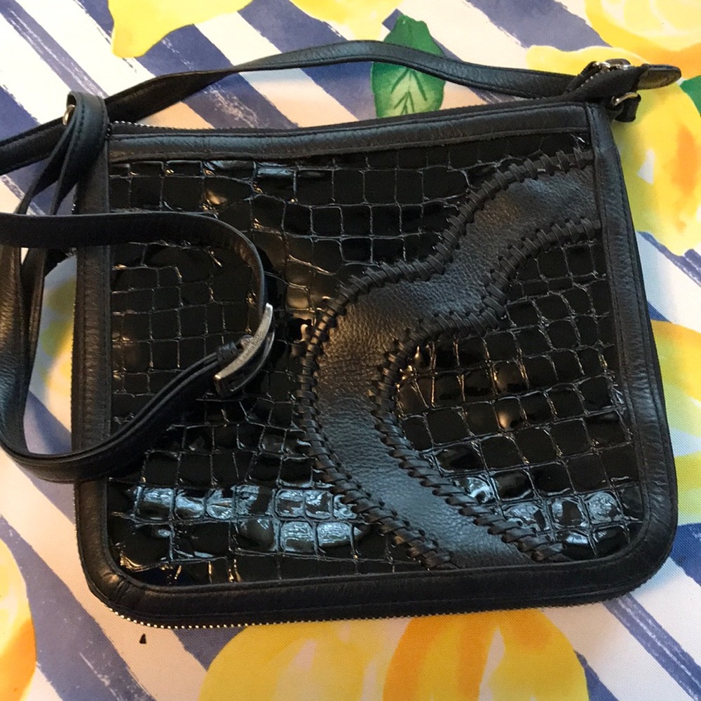 Brighton crossbody purse very cute please look at photos